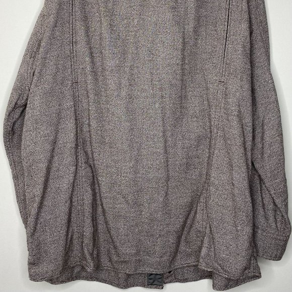 Duluth Trading Co Button Down (Size XL) 100% Cotton Relaxed Fit Flannel Shirt - Picture 9 of 11